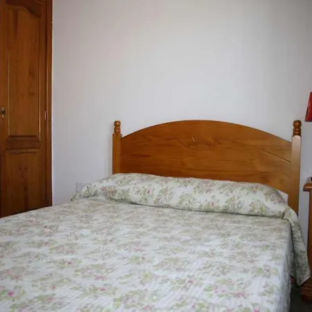 Puerto Del Carmen Sleeps 4 Pool Wifi Вилла